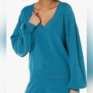The Drop Saphire Blue Large Pullover sweater V neck